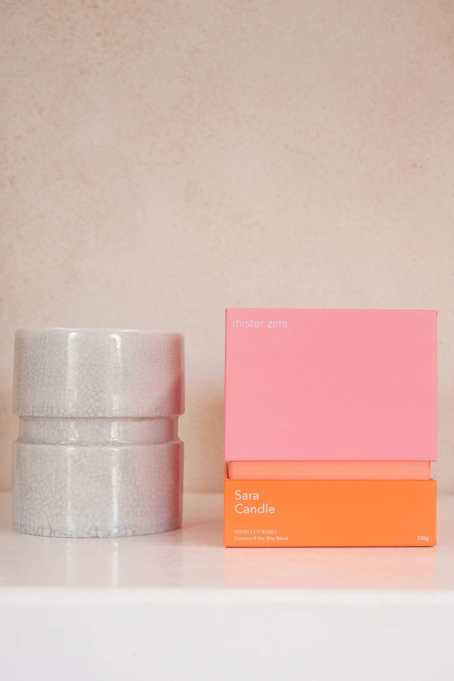 W22 The Sara Candle Sara Candle In Fresh Cut Roses 2 W22 The Sara Candle Sara Candle In Fresh Cut Roses