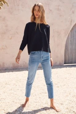 W22A Classic Mum Jeans In Blue Denim