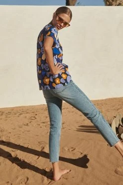 W22A Daisy Top In Lavender