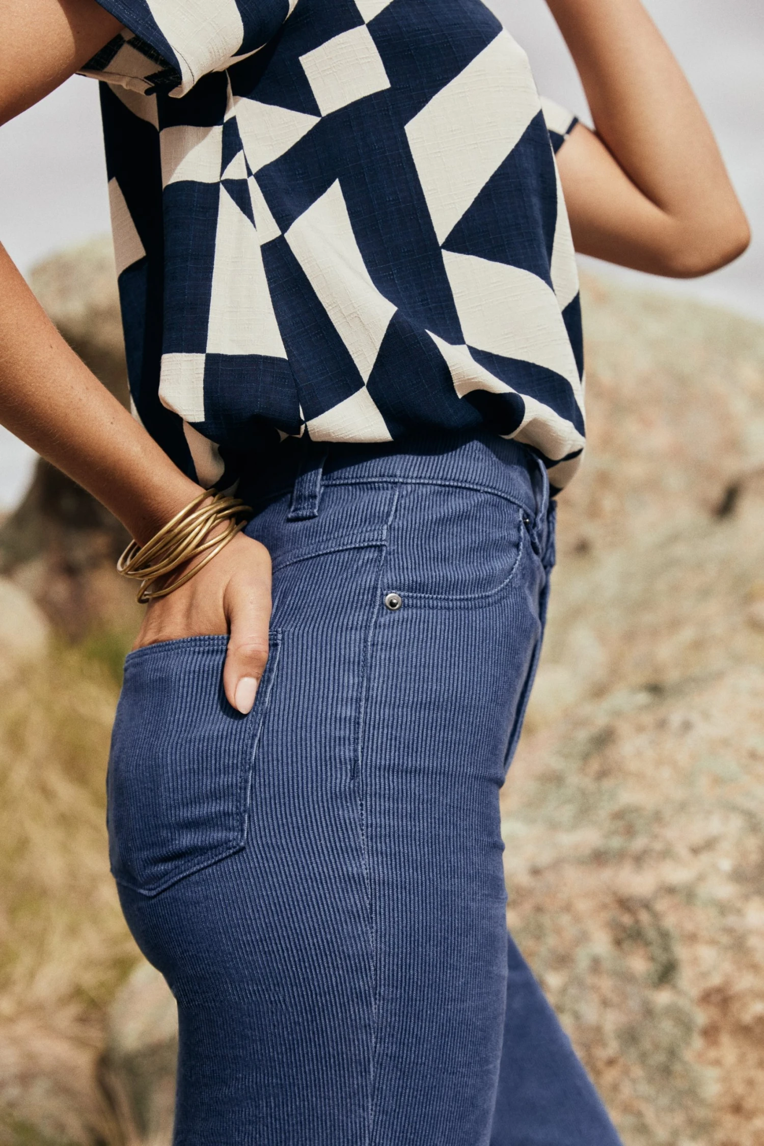 W22A Tops Daisy Top In Pepper 5 W22A Tops Daisy Top In Pepper