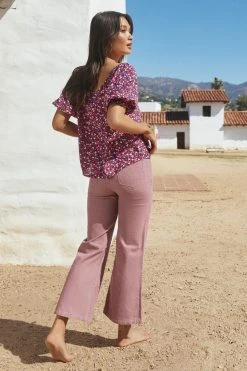 W22A Tops Elodie Top In River Birch