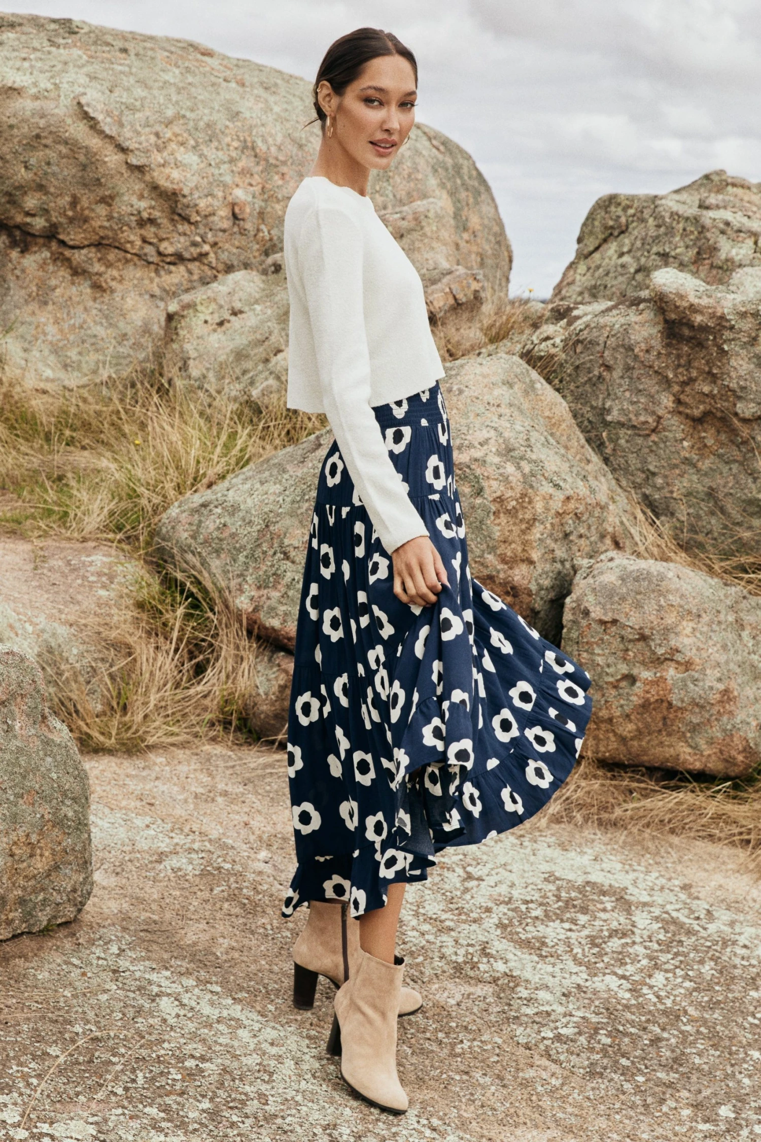 W22A Elyse Skirt In Ladybell 5 W22A Elyse Skirt In Ladybell