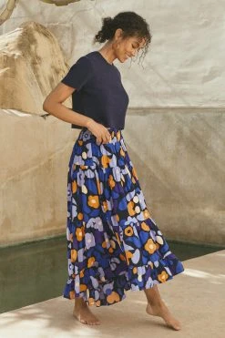 W22A Elyse Skirt In Lavender Skirts 12 W22A Elyse Skirt In Lavender Skirts