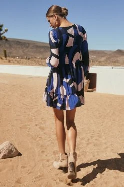 W22A Dresses Neve Dress In Agave