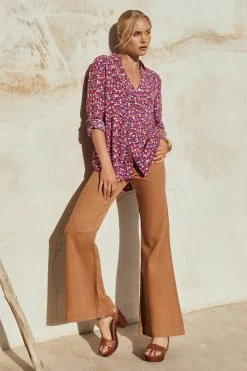 W22A Tops Phoebe Shirt In River Birch