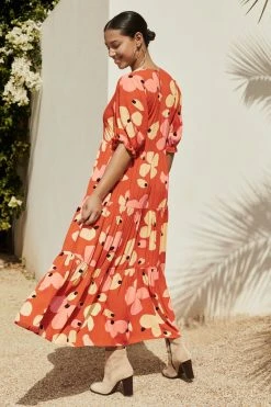 W22D New Mae Dress In Fire Bloom