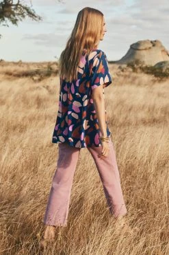 W22D Daisy Top In Mojave 8 W22D Daisy Top In Mojave