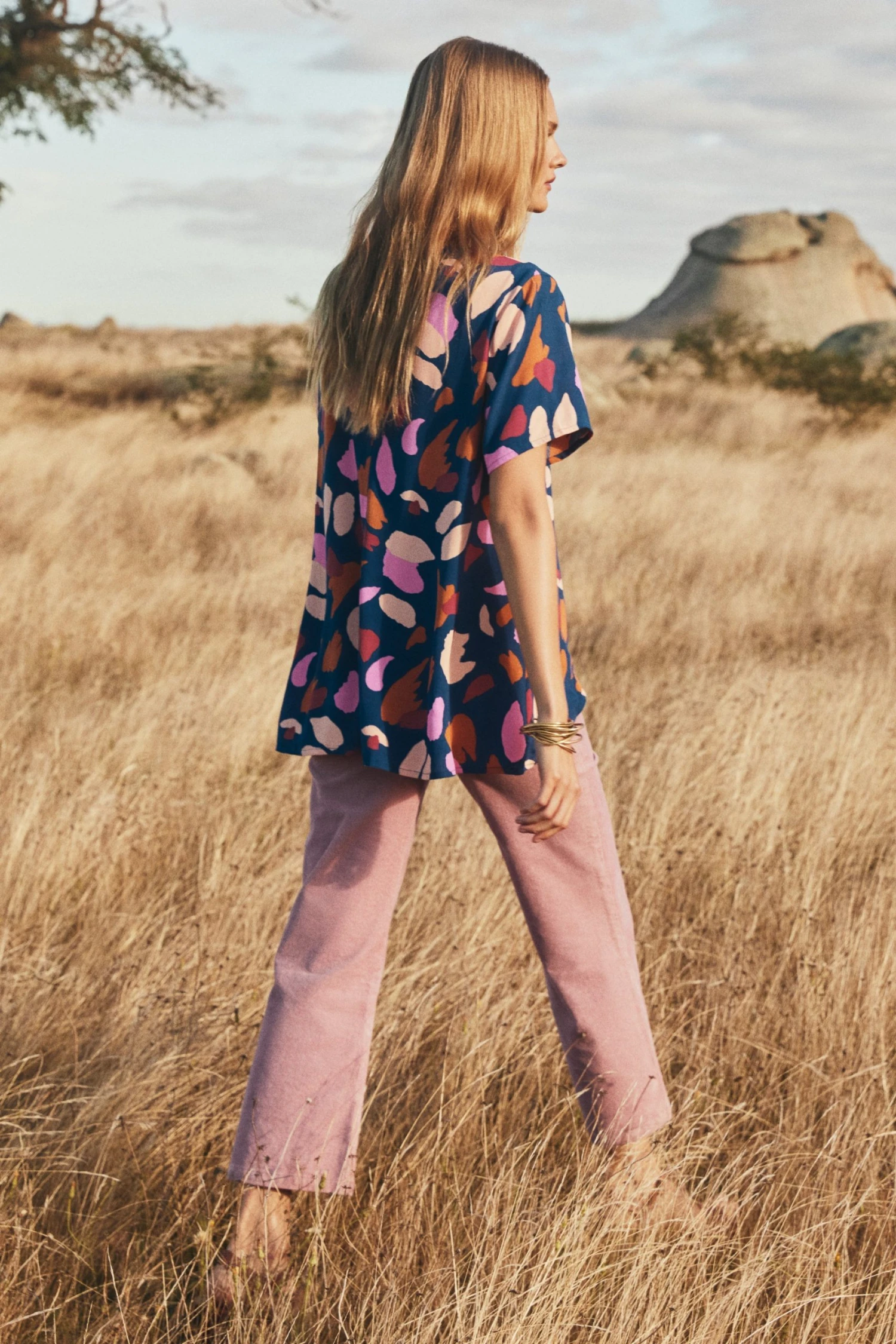 W22D Daisy Top In Mojave 3 W22D Daisy Top In Mojave