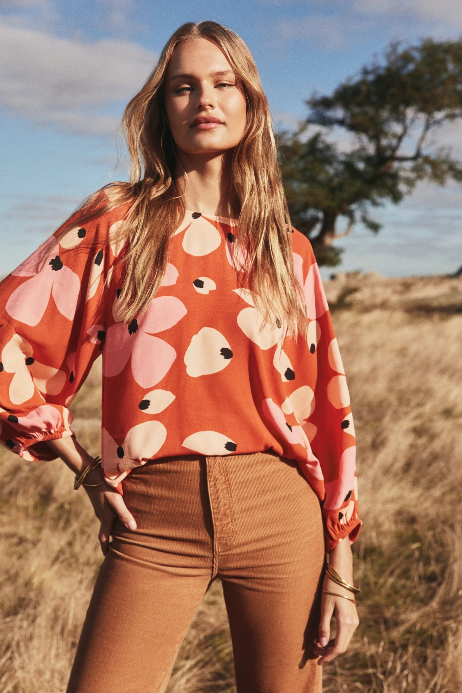 W22D Vivienne Top In Fire Bloom 1 W22D Vivienne Top In Fire Bloom