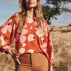 W22D Vivienne Top In Fire Bloom 13 W22D Vivienne Top In Fire Bloom